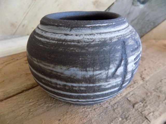 Black stoneware pot by Stewart Taylor ceramics East Yorkshire